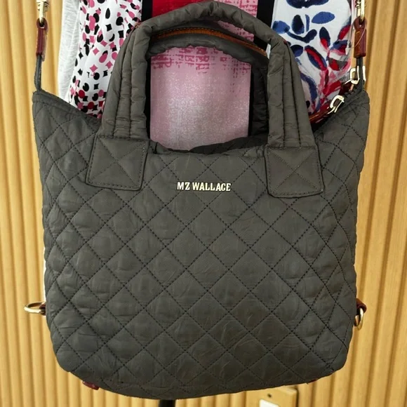 MZ Wallace Women's Quilted Gray Sutton Deluxe Crossbody Bag - Picture 14 of 15